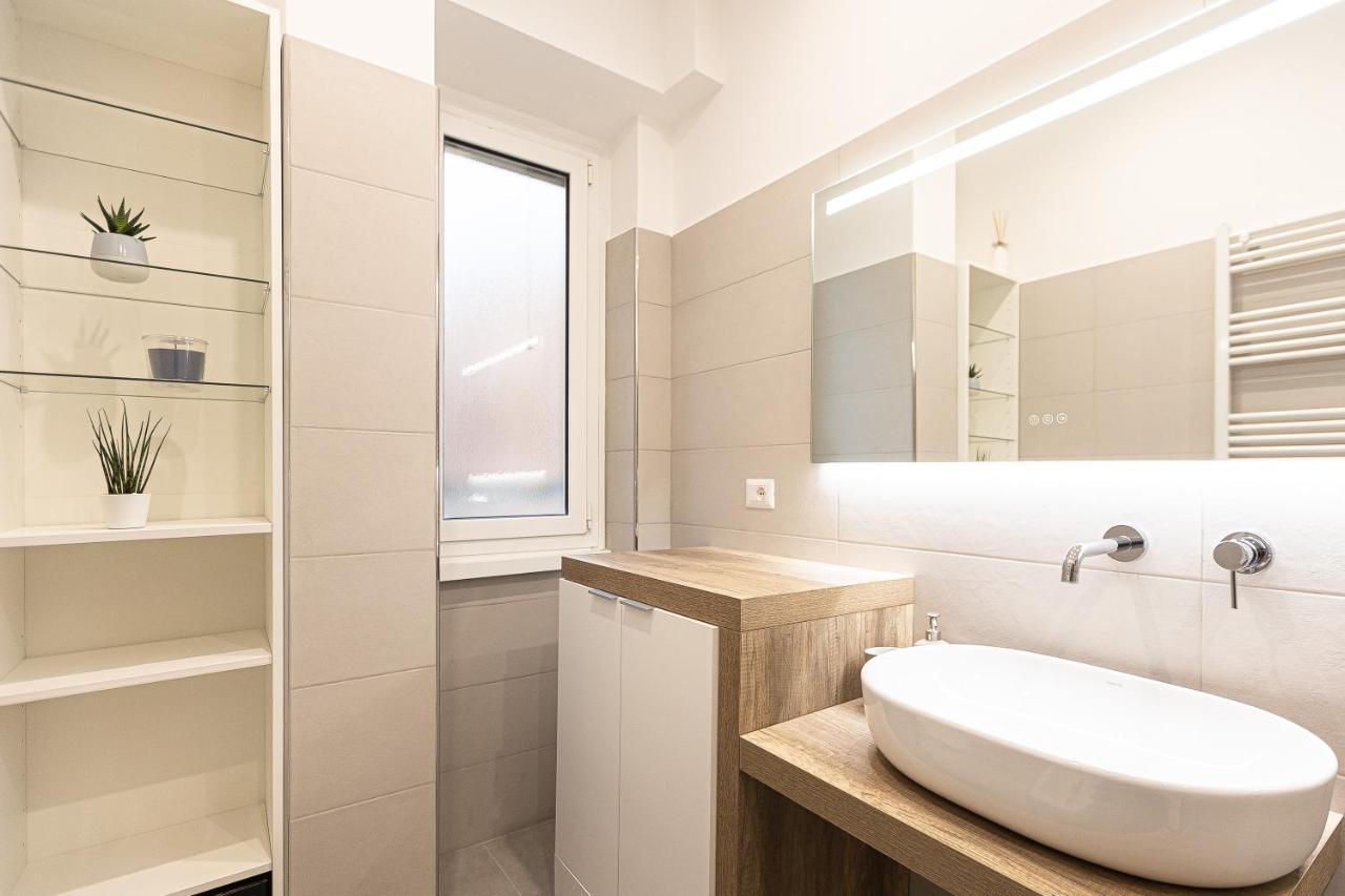 Matilde Modern apartment-Rental in Rome Buitenkant foto
